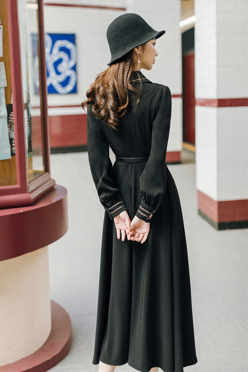 Navy Vintage Lapel Collar High-Waisted Long-Sleeve Classic Lolita Dress