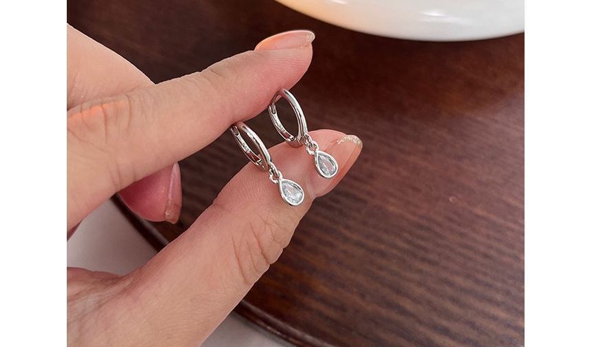 Droplet Rhinestone Silver Dangle Earring Sterling
