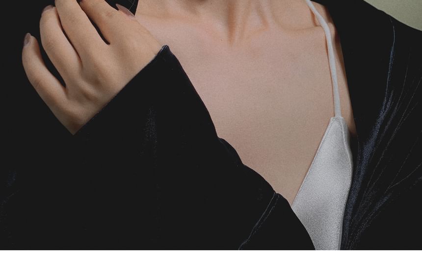 Choker Cord Heart Pendant