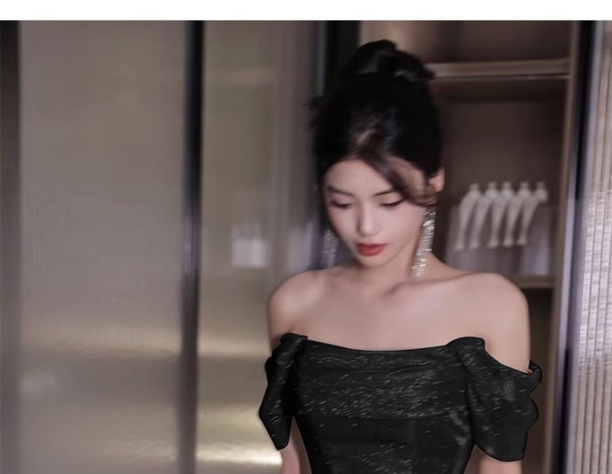 Plain Off-Shoulder Ruched Evening Gown A-Line Glitter