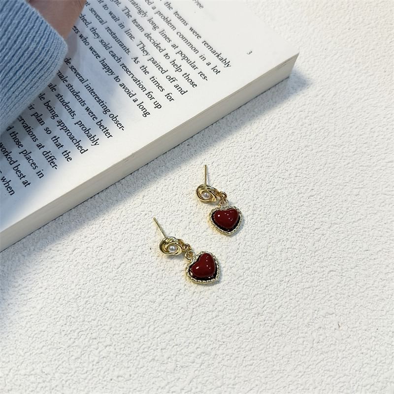 Drop Heart Faux Pearl Earring