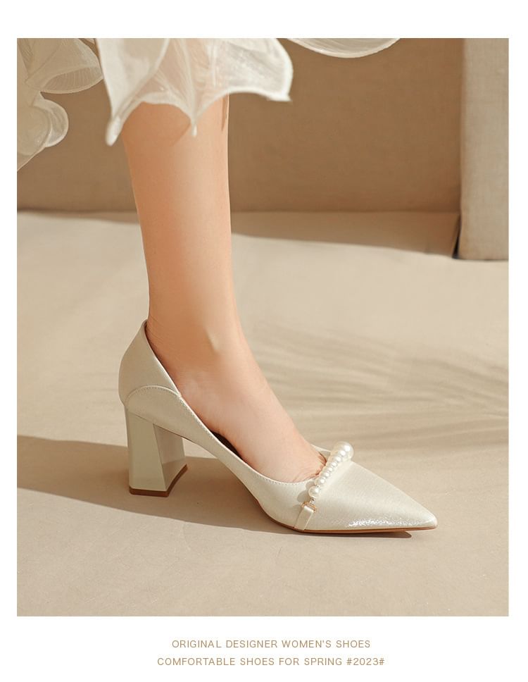Heel High Pumps Pointy