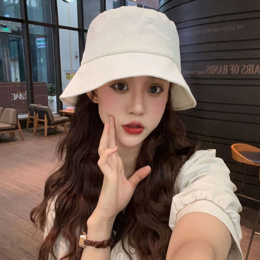Heart Jacquard Hat Bucket
