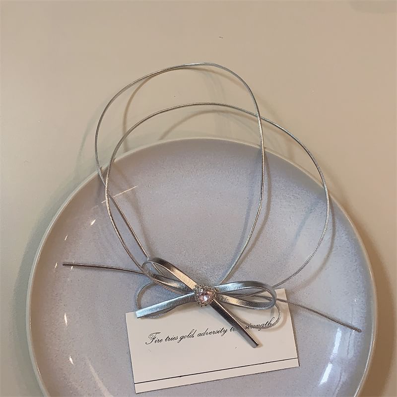 Ribbon Choker Leather Faux Heart Rhinestone