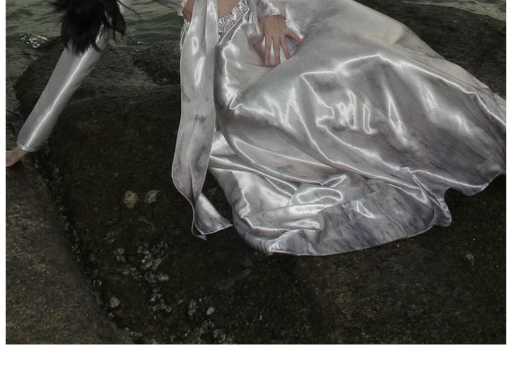 Maxi Dress Cutout Long-Sleeve A-Line V-Neck