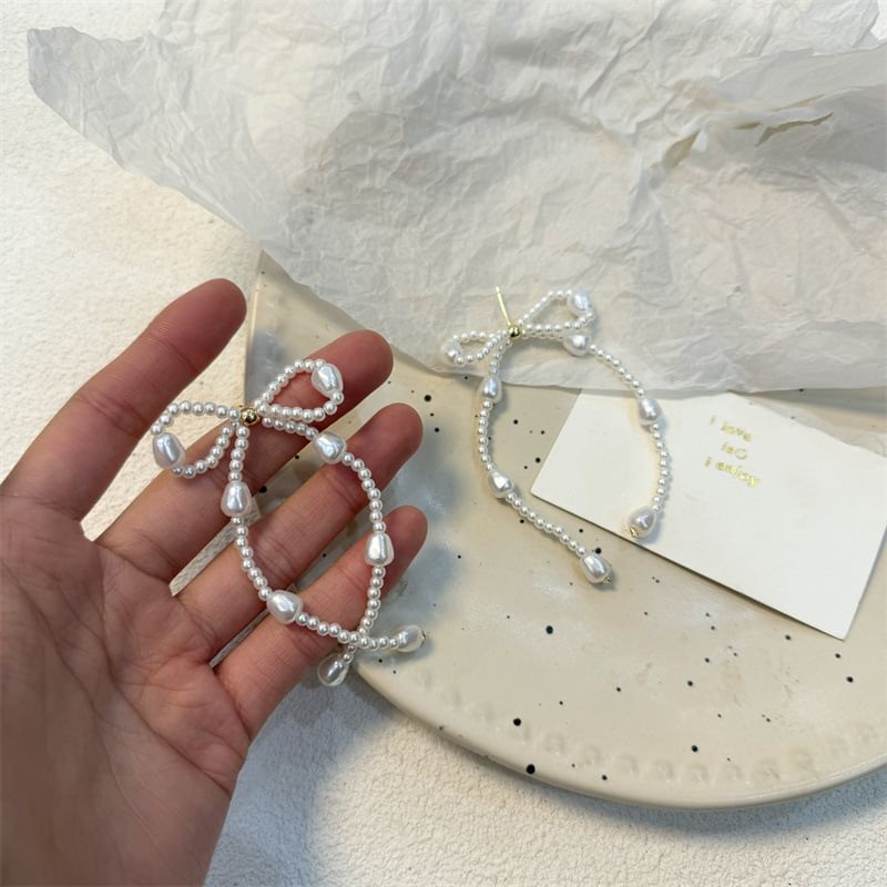 Pearl Bow Dangle Earring Faux