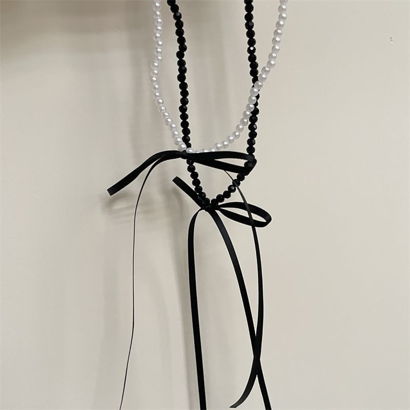 Bow Necklace Faux Pearl