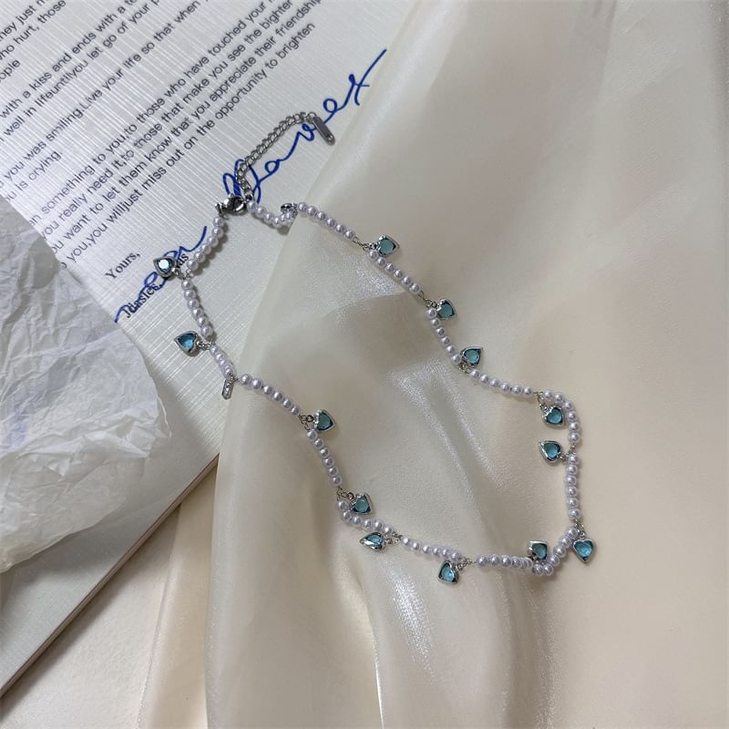 Faux Choker Pearl Fringed Heart