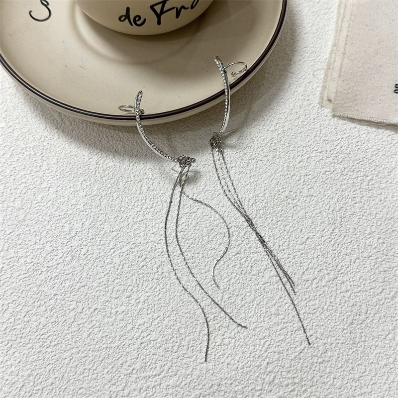 Rhinestone Ear Fringed Cuff