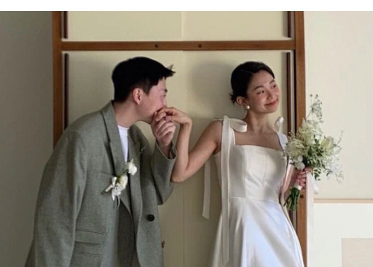 A-Line Plain Gown Wedding Sleeveless Glossy