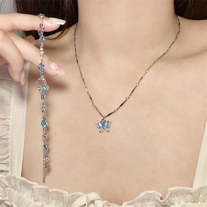 Alloy + Necklace Choker Faux Butterfly Set: Pendant Crystal