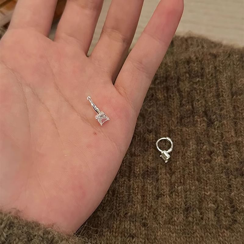 Rhinestone Drop Earring