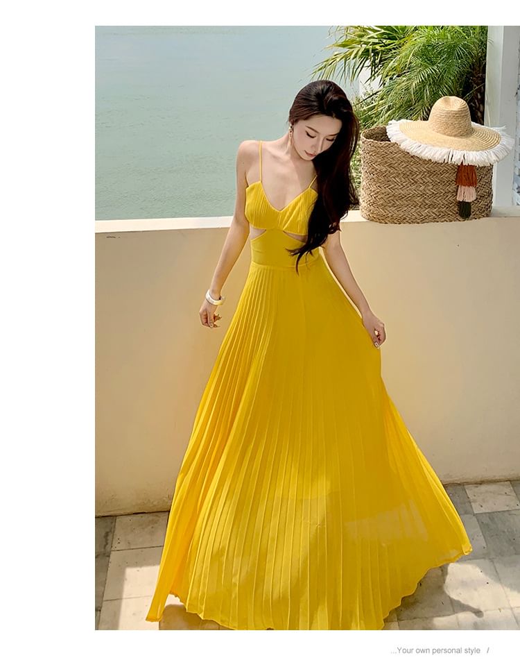 V-Neck Spaghetti Strap Dress Maxi Chiffon Pleated Cutout