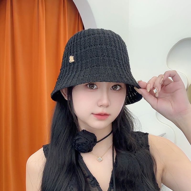Straw Hat Bucket