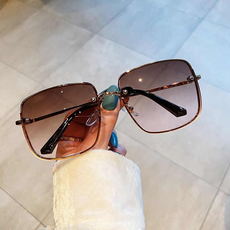 Square Gradient Frame Sunglasses