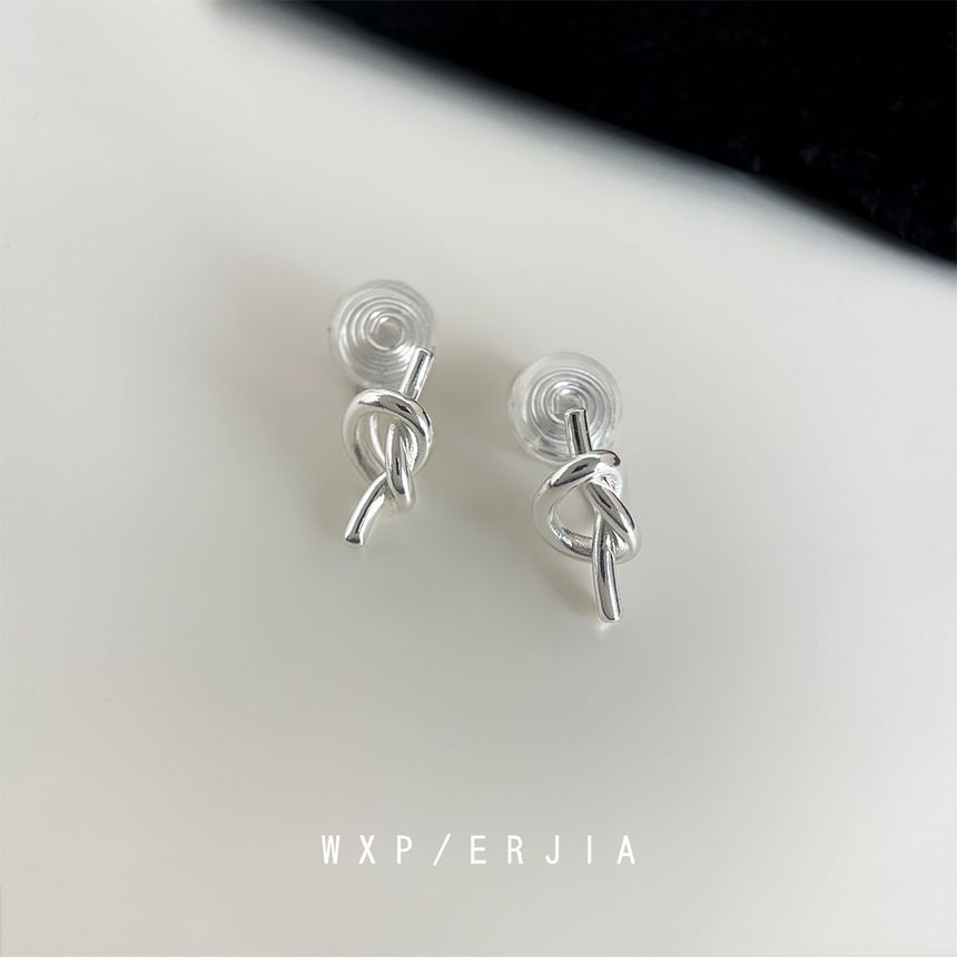 Clip Knotted On Earring