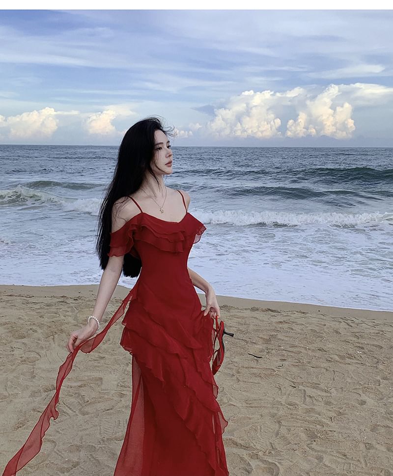 Asymmetrical Maxi Ruffle Sundress Cold-Shoulder Plain