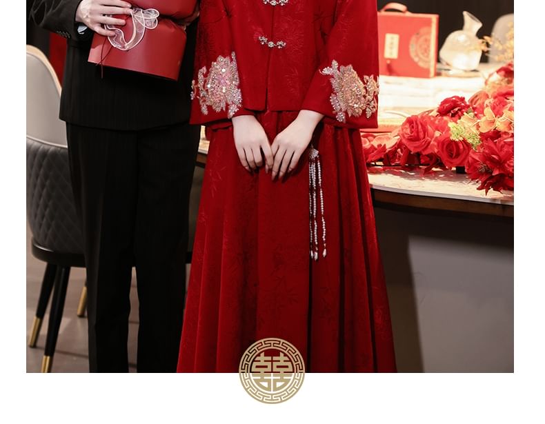 Long-Sleeve Embroidered Chinese Wedding Set