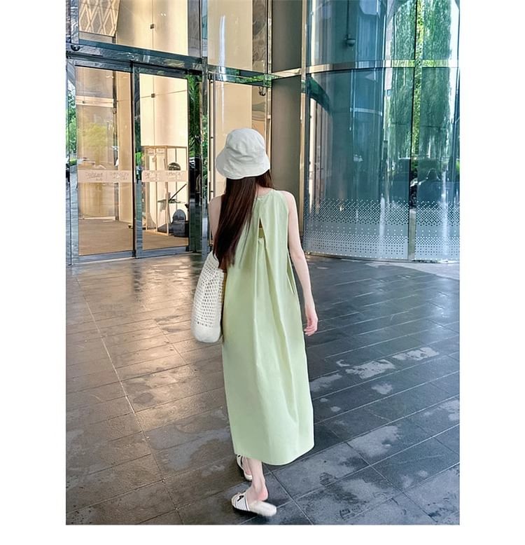 A-Line Round Midi Plain Dress Neck Sleeveless Pleated