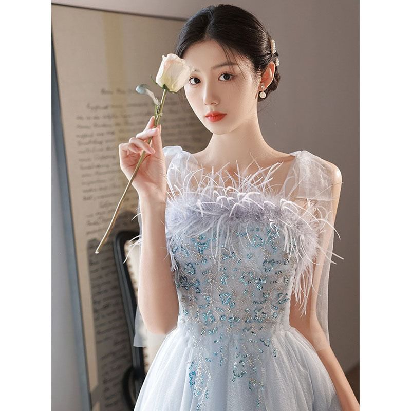 Trim Fluffy Evening A-Line Gown Tie-Shoulder Sequined