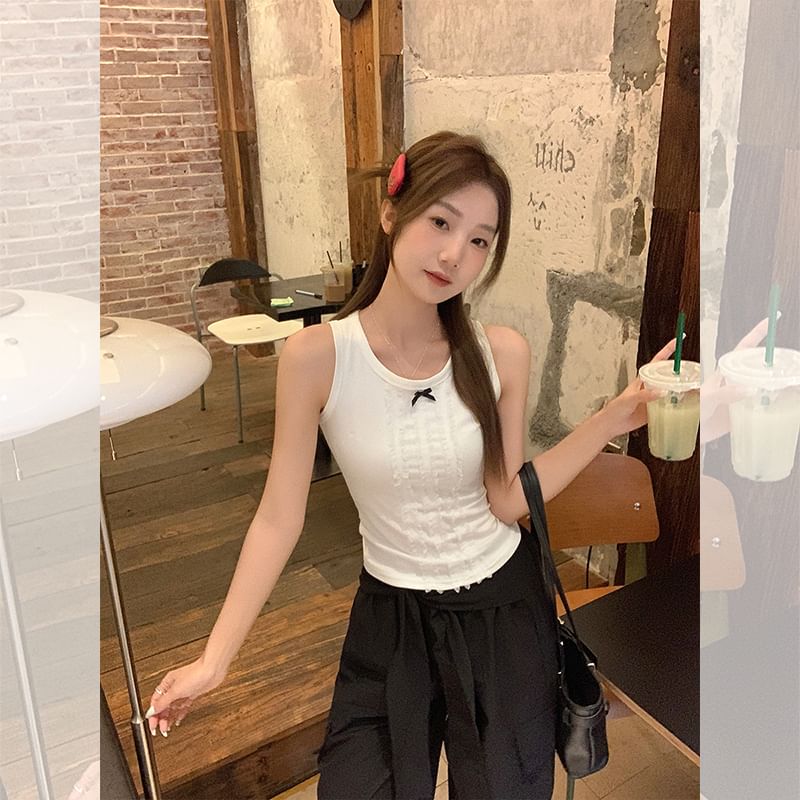 Slim Lace Bow Panel Tank Neck Crew Fit Top