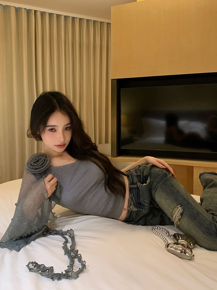 Accent Top Plain Crop Floral One-Sleeve