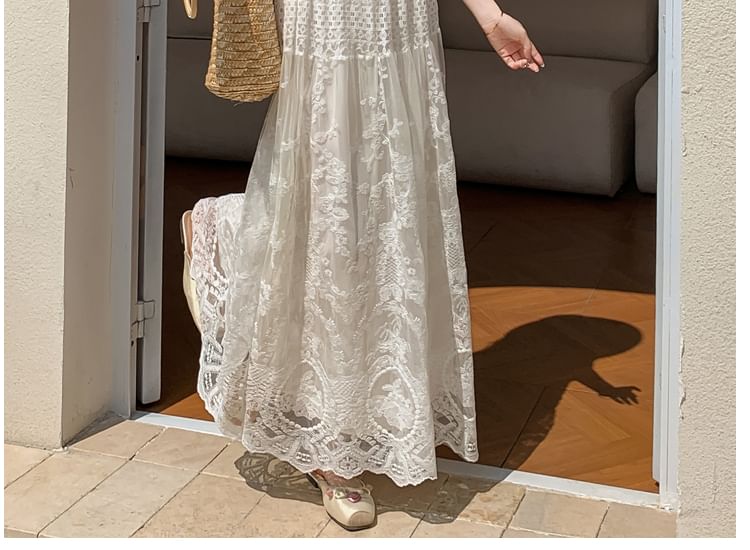 Waist High A-Line Lace Skirt Maxi