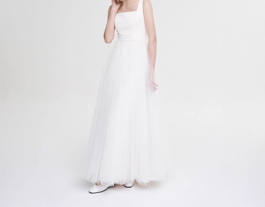Strap Mesh Wedding Wide A-Line Gown