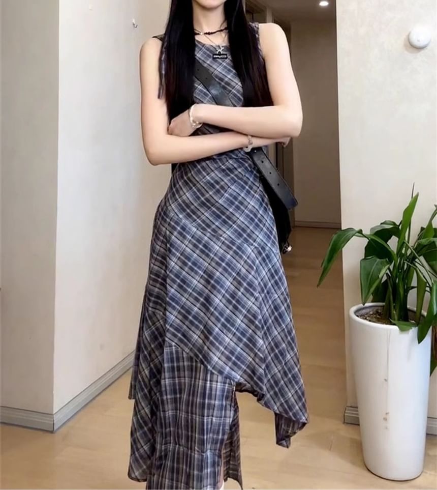A-Line Sleeveless Dress Round Asymmetrical Plaid Neck Maxi