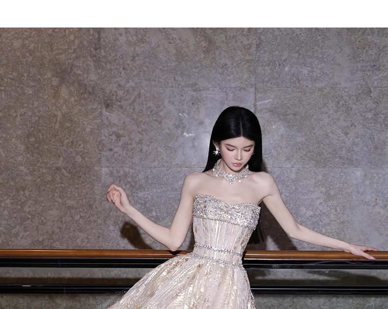 Embellished Gown A-Line Strapless Evening