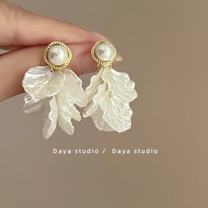 Statement Petal Earring Alloy Pearl Faux
