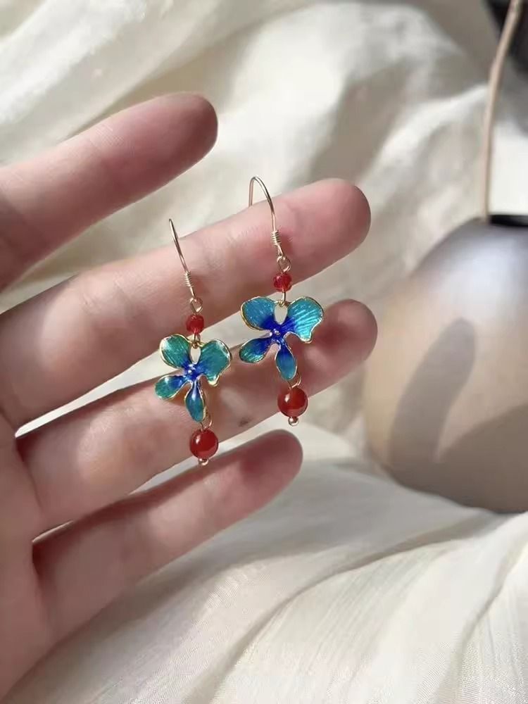 Hook Earring Floral