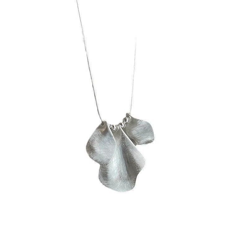 Necklace Petal Pendant Brushed Alloy
