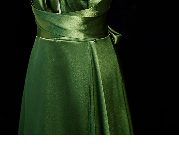 Sleeveless Evening Halter Plain A-Line Slit Gown