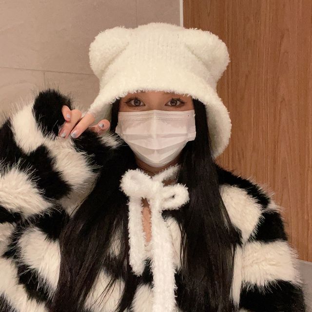 Bucket Ear Fleece Hat