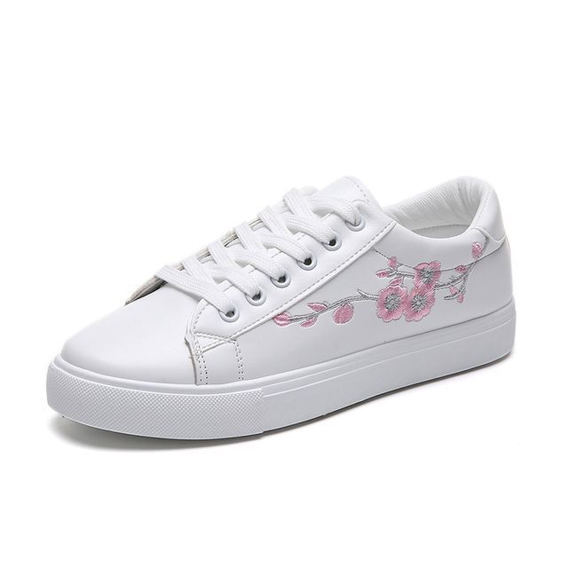 Sneakers Floral Embroidered Lace-Up