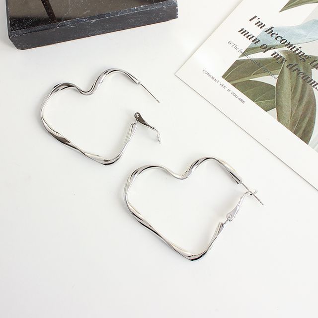 Hoop / Heart Clip-On Earring