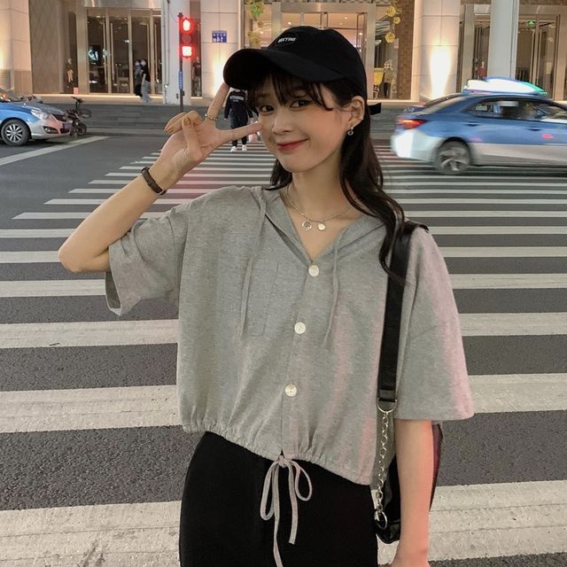 Cropped Hooded Tee Plain Short-Sleeve Button-Up