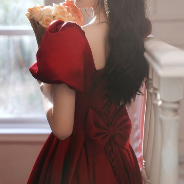 Puff-Sleeve Designs) Square-Neck (Various Evening A-Line Gown Plain