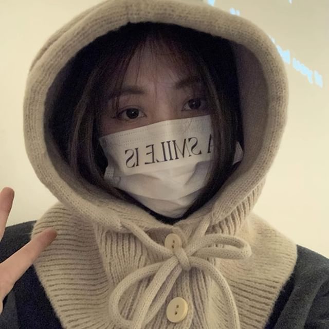 Plain Buttoned Knit Balaclava