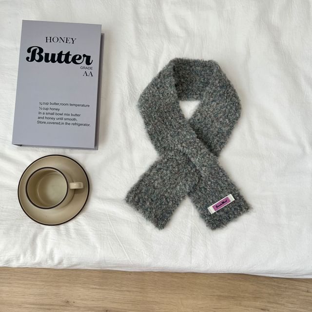 Criss Scarf Cross Light Knit