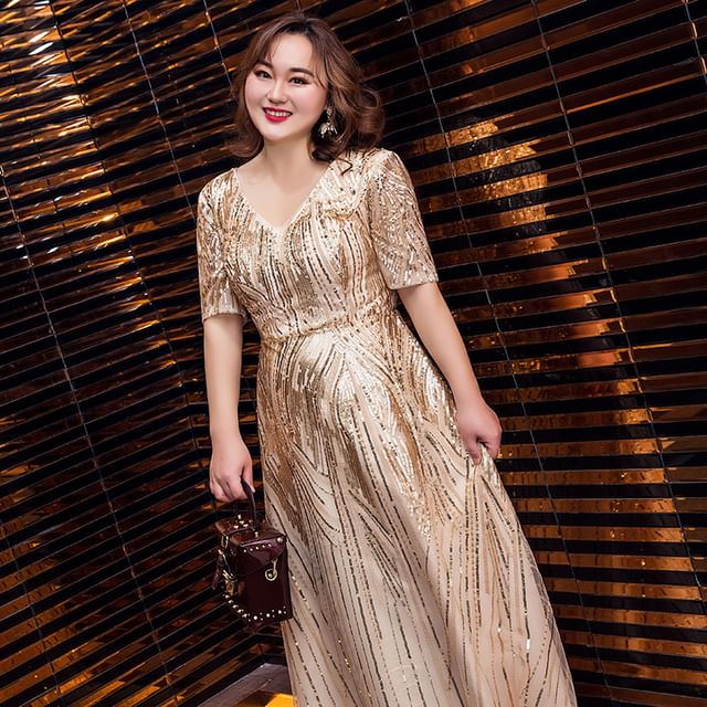 V-Neck Short-Sleeve Plus Size A-Line Shiny Gown Evening