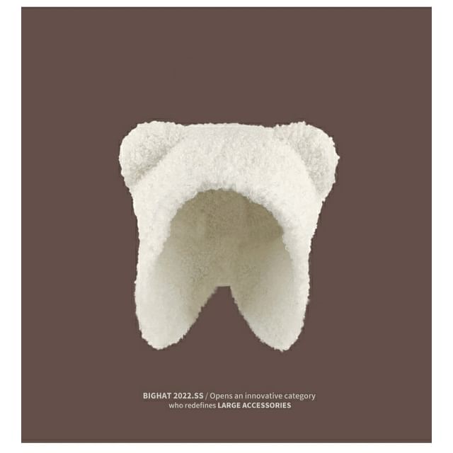 Ear Bonnet Bear Fleece Hat