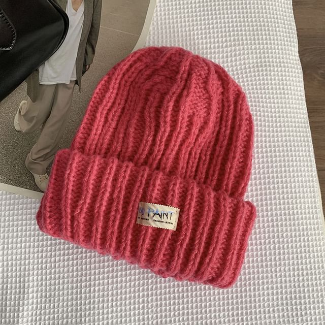 Beanie Lettering