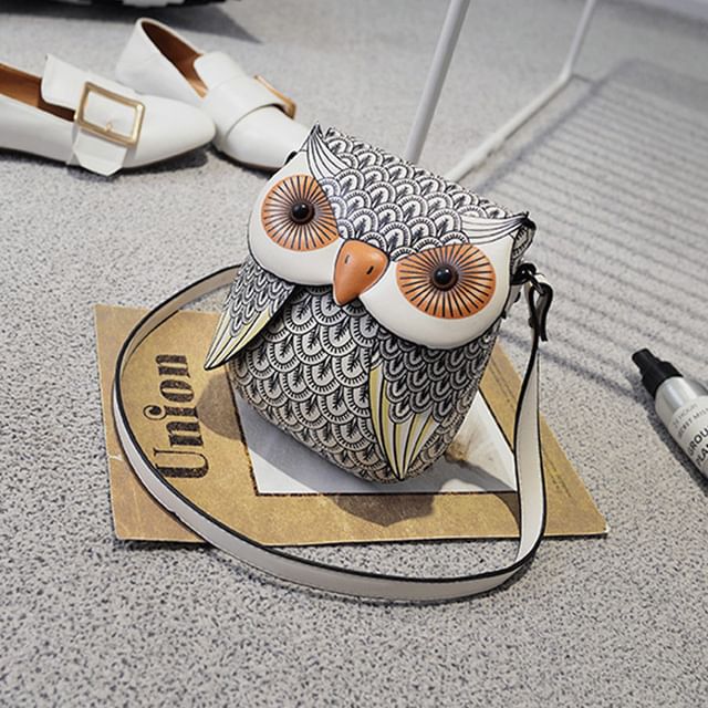 Flap Owl Bag Crossbody