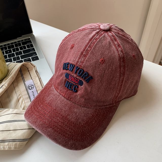Baseball Embroidered Washed Cap Lettering