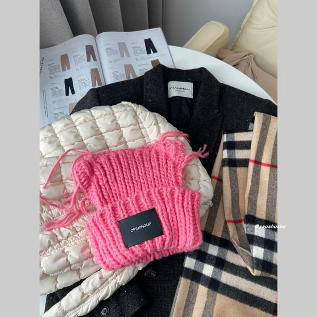 Lettering Ear Cat Applique Knit Beanie