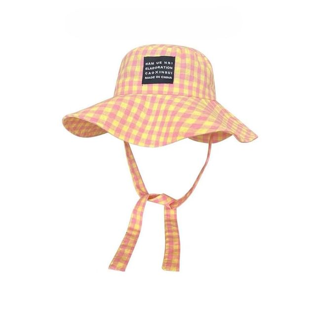 Lettering Applique Bucket Hat Plaid