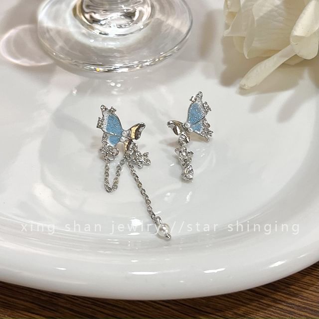 Earring / Rhinestone Butterfly Dangle Clip-On