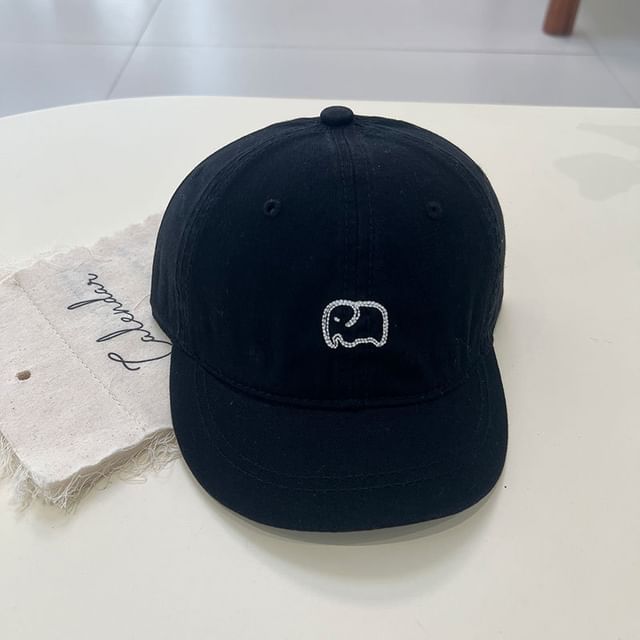 Brim Cap Embroidered Short Elephant